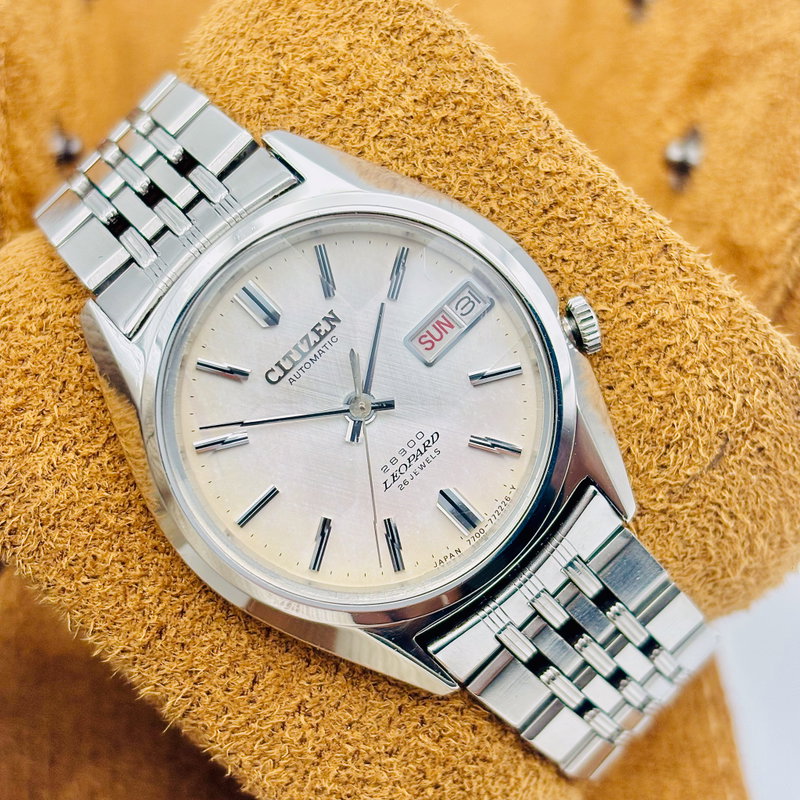 Citizen Citizen - Leopard 28800 [Near-Mint] 幽煌 (Yūkō) – Ghostly Radiance - No Reserve Price - 7700 - Men - 1974 vintage watch - image 1