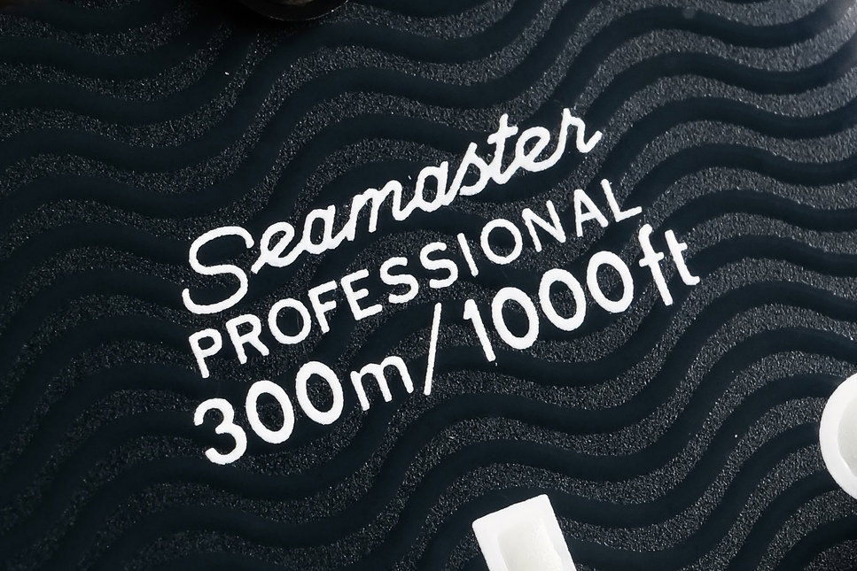 Omega Omega - Seamaster Professional 300 - 196.1522 - Men - 1998 vintage watch - image 2