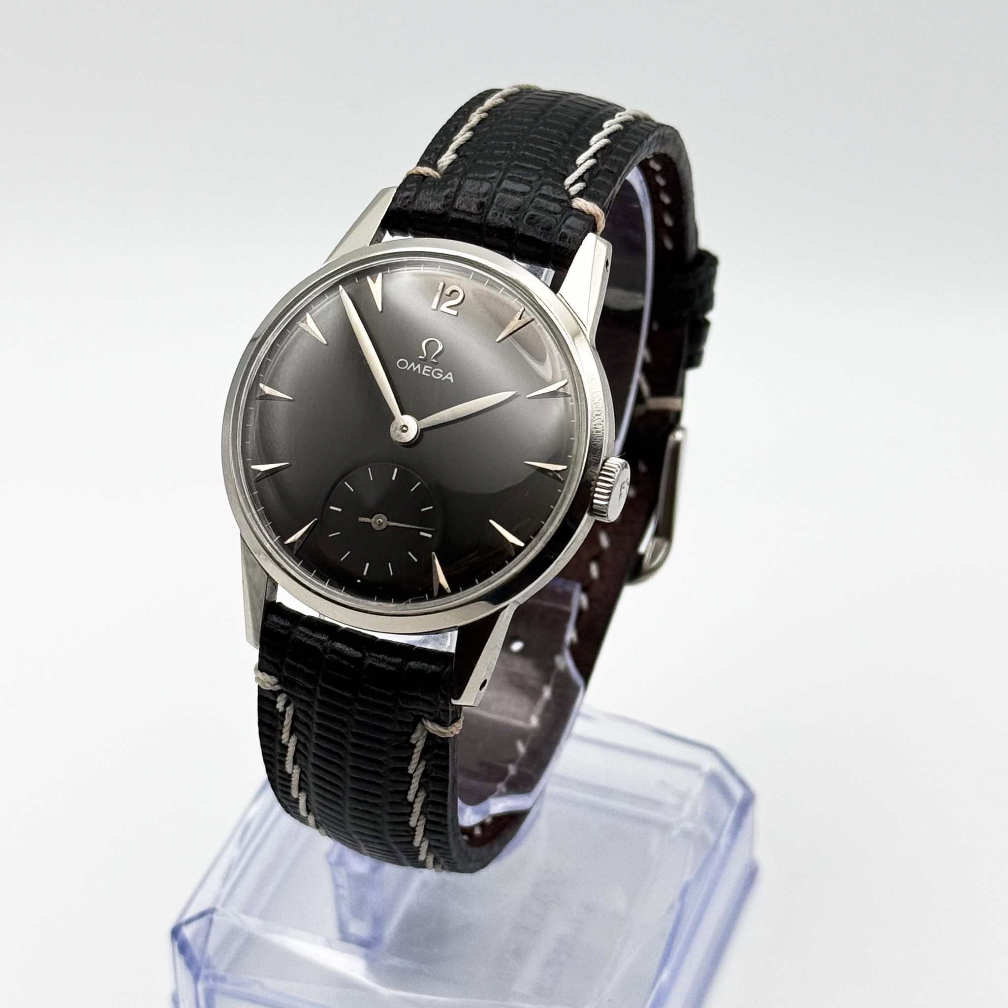 Omega - Caliber 266 'black dial' - 2495-22 - Men - 1952