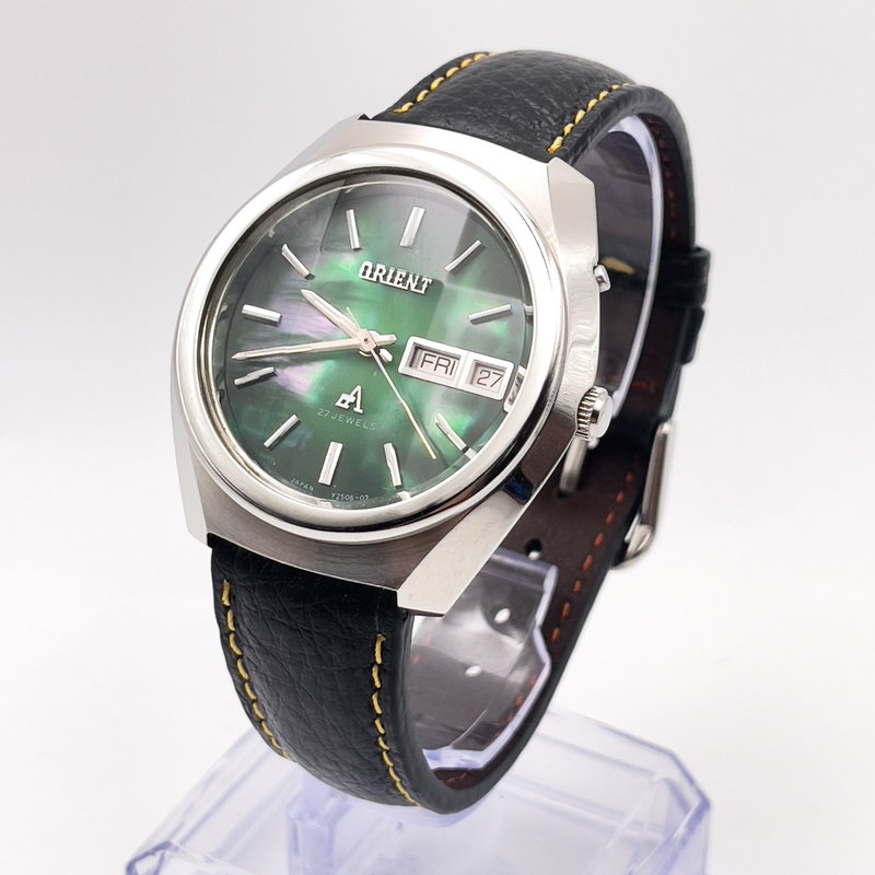 Orient Orient - Chrono Ace "Vivid Green Sunburst" 放光 – Hōkō – Emitted Light - No reserve price - Men - 1970-1979  vintage watch - image 2