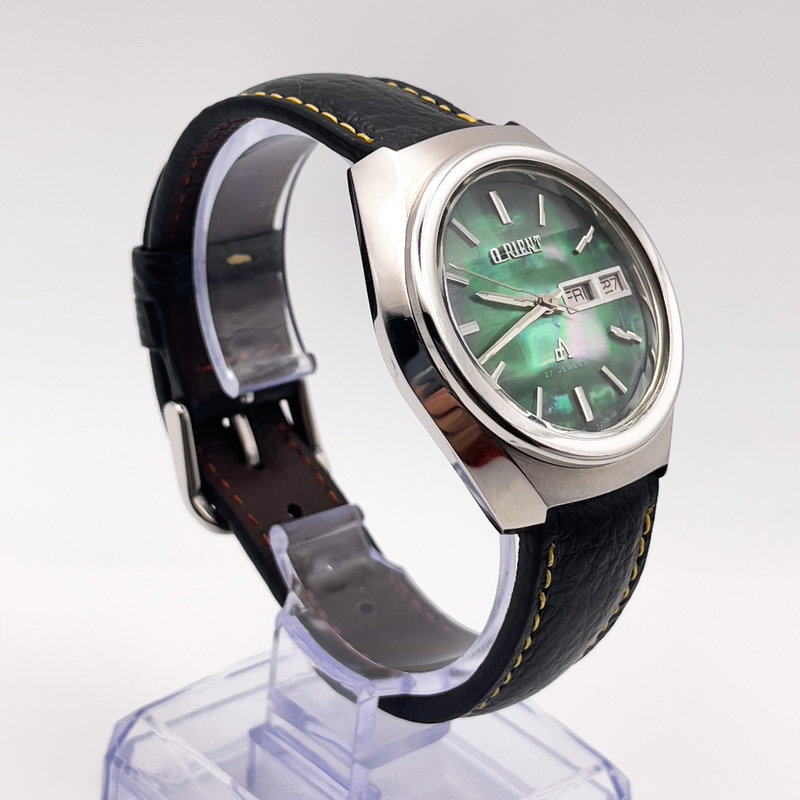 Orient Orient - Chrono Ace "Vivid Green Sunburst" 放光 – Hōkō – Emitted Light - No reserve price - Men - 1970-1979  vintage watch - image 5