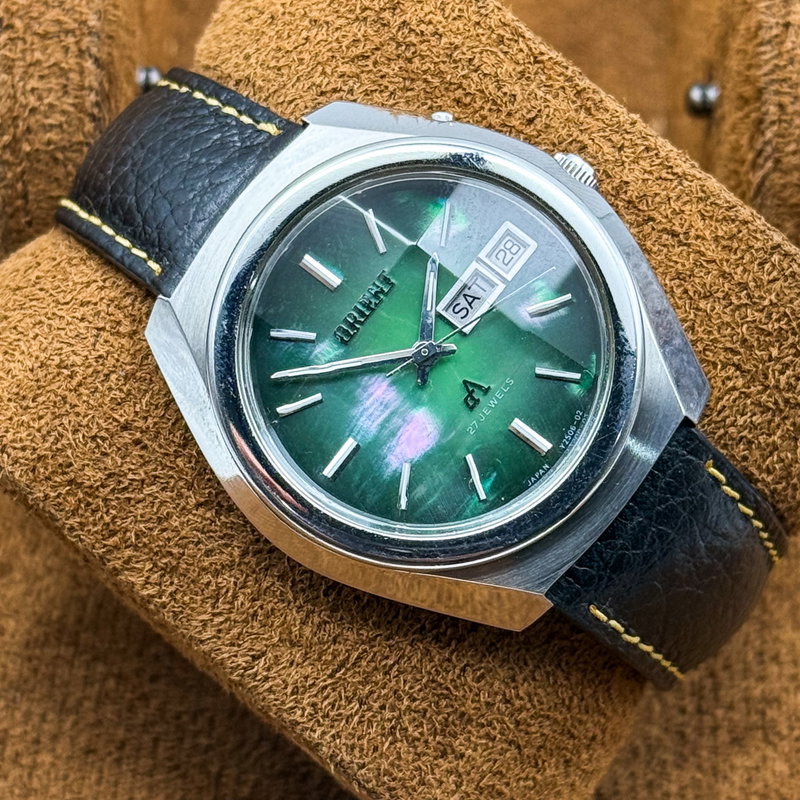 Orient Orient - Chrono Ace "Vivid Green Sunburst" 放光 – Hōkō – Emitted Light - No reserve price - Men - 1970-1979  vintage watch - image 15