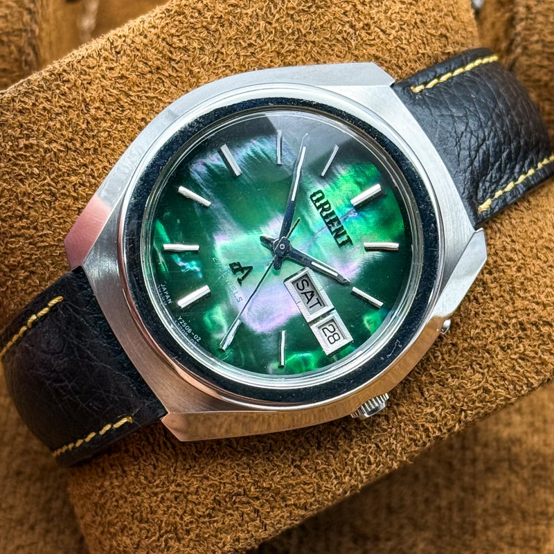 Orient Orient - Chrono Ace "Vivid Green Sunburst" 放光 – Hōkō – Emitted Light - No reserve price - Men - 1970-1979  vintage watch - image 16