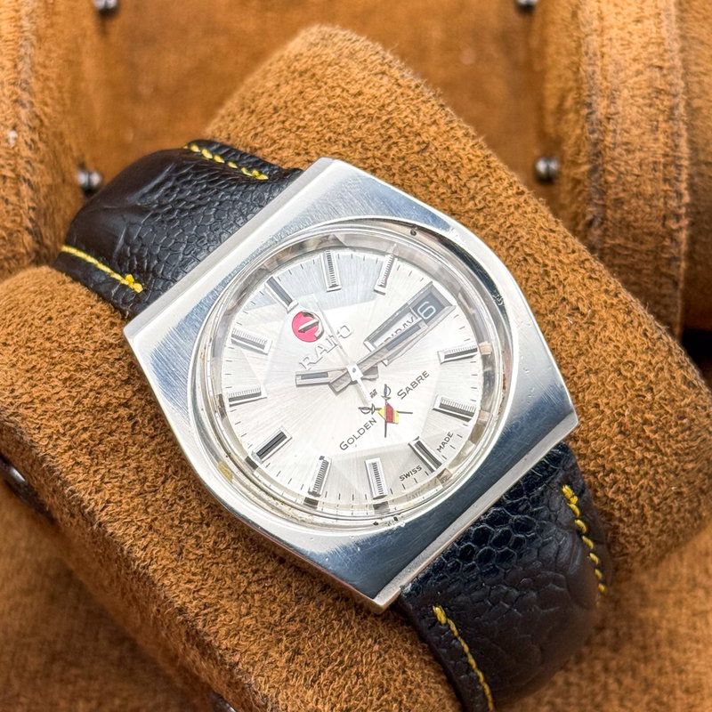 Rado Rado - Golden Sabre - No reserve price - 11046 - Men - 1970-1979  vintage watch - image 1