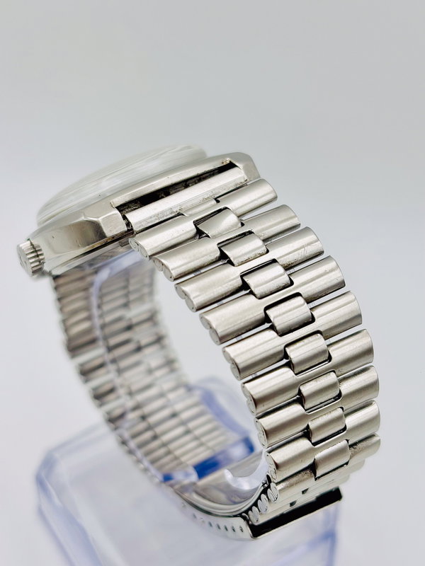 Rado Rado - Sapphire Horse - No reserve price - 12101 - Men - 1974 vintage watch - image 24