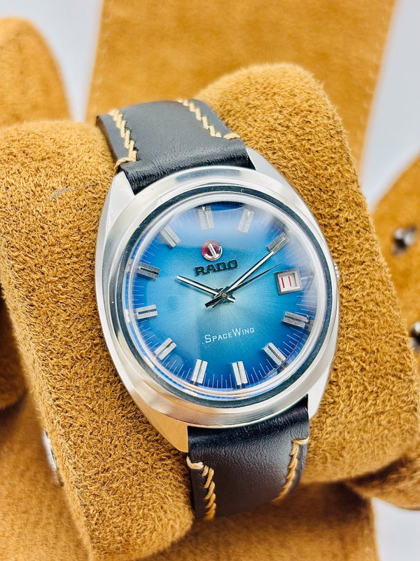 Rado Rado - SpaceWing - No reserve price - 745830-1 - Men - 1974 vintage watch - image 1