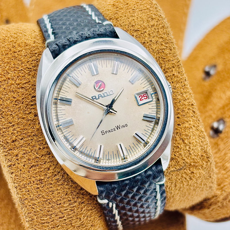 Rado Rado - Spacewing - No reserve price - 741995 - Men - 1970 vintage watch - image 1