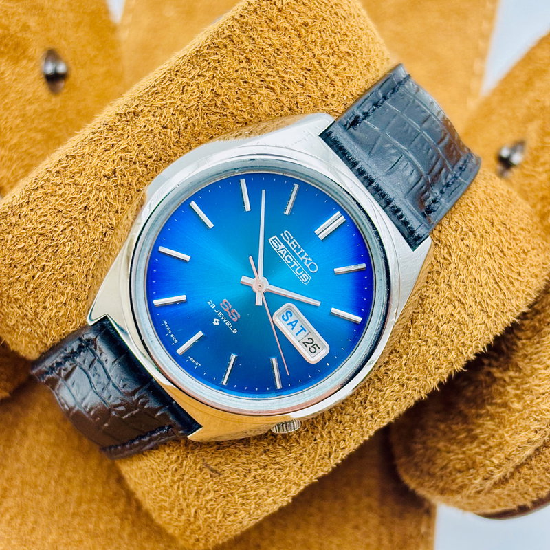 Seiko Seiko - Actus "Lucid Blue Sunburst" 青嵐 (Ao Arashi) – Blue Storm - No Reserve Price - 6106-8670 - Men - 1975 vintage watch - image 4
