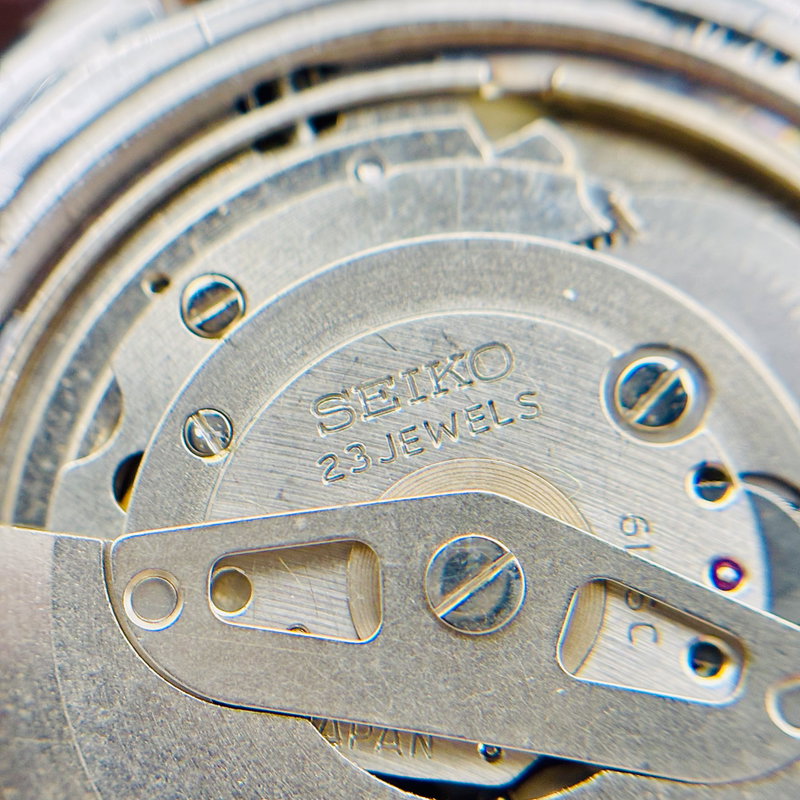 Seiko Seiko - Actus "Lucid Blue Sunburst" 青嵐 (Ao Arashi) – Blue Storm - No Reserve Price - 6106-8670 - Men - 1975 vintage watch - image 18