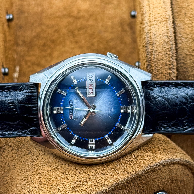 Seiko Seiko - 5Actus "Gradient Blue Sunburst" - No reserve price - 7019-7060 - Men - 1973 vintage watch - image 7