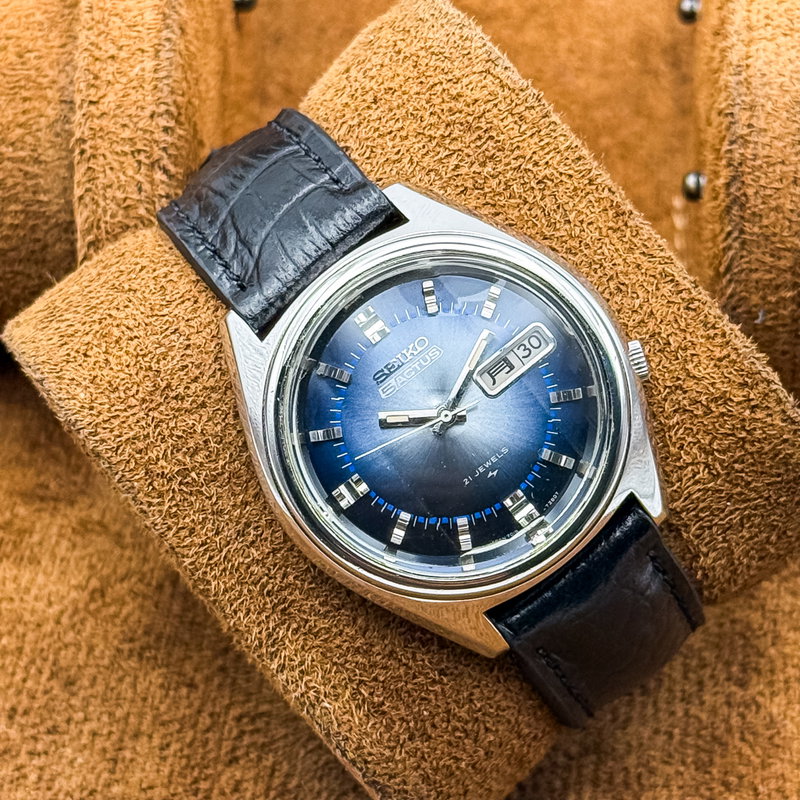 Seiko Seiko - 5Actus "Gradient Blue Sunburst" - No reserve price - 7019-7060 - Men - 1973 vintage watch - image 12