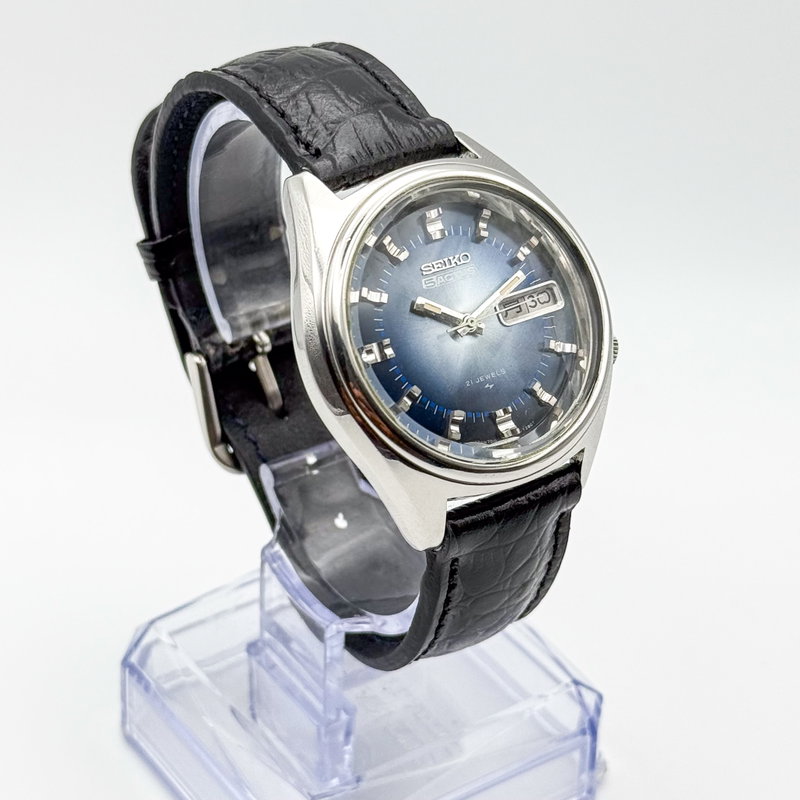 Seiko Seiko - 5Actus "Gradient Blue Sunburst" - No reserve price - 7019-7060 - Men - 1973 vintage watch - image 18