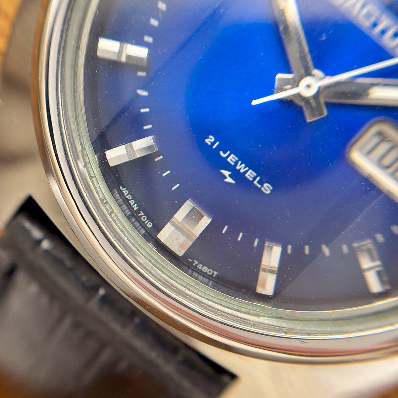 Seiko Seiko - Actus "Blue Sunburst" [Near-Mint] 光跡 (Kōseki) – Trace of Light - No Reserve Price - 7019-7350 - Men - 1975 vintage watch - image 7