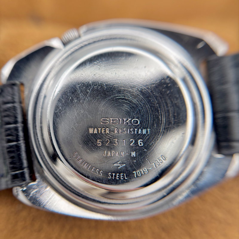 Seiko Seiko - Actus "Blue Sunburst" [Near-Mint] 光跡 (Kōseki) – Trace of Light - No Reserve Price - 7019-7350 - Men - 1975 vintage watch - image 13
