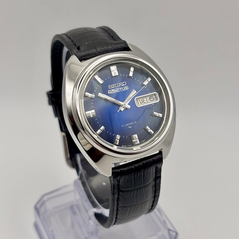 Seiko Seiko - Actus "Blue Sunburst" [Near-Mint] 光跡 (Kōseki) – Trace of Light - No Reserve Price - 7019-7350 - Men - 1975 vintage watch - image 30