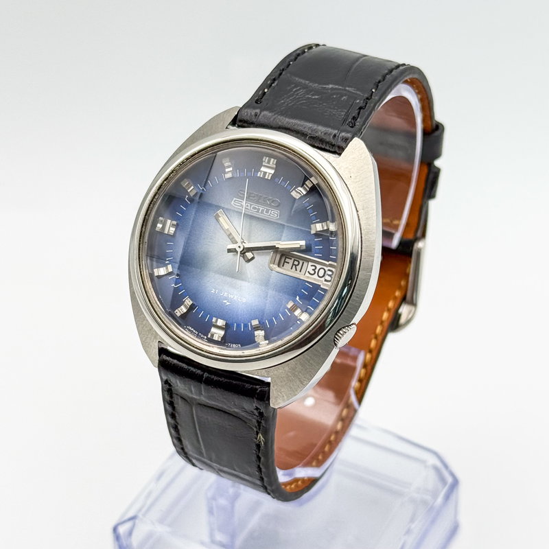 Seiko Seiko - 5 Actus "Gradient Vivid Blue Sunburst" 光宙 (Kōchū) – Cosmic Light - No reserve price - 7019-7290 - Men - 1974 vintage watch - image 3