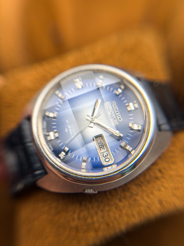 Seiko Seiko - 5 Actus "Gradient Vivid Blue Sunburst" 光宙 (Kōchū) – Cosmic Light - No reserve price - 7019-7290 - Men - 1974 vintage watch - image 18