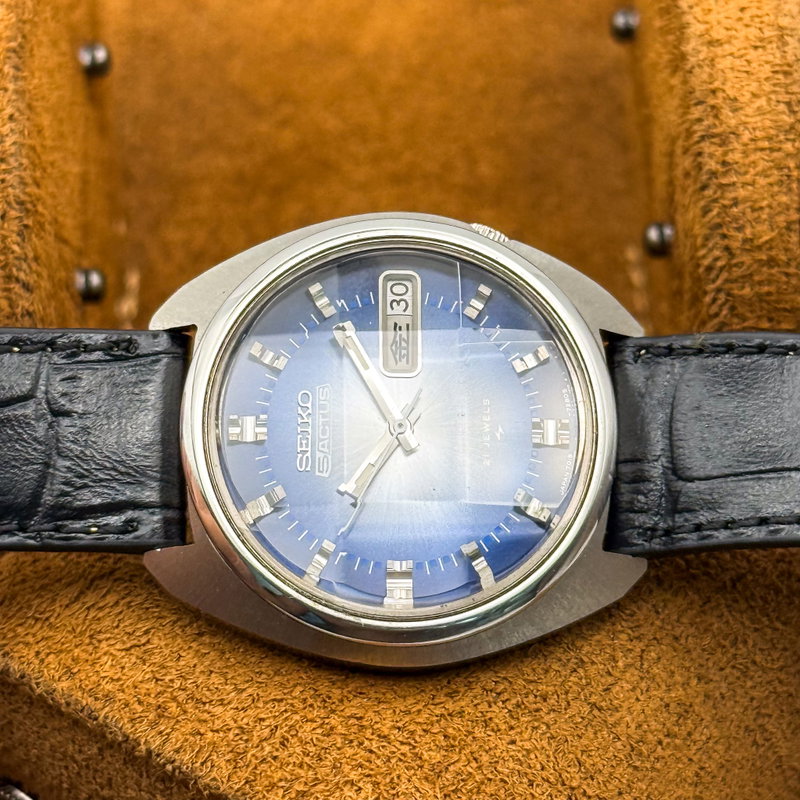 Seiko Seiko - 5 Actus "Gradient Vivid Blue Sunburst" 光宙 (Kōchū) – Cosmic Light - No reserve price - 7019-7290 - Men - 1974 vintage watch - image 22