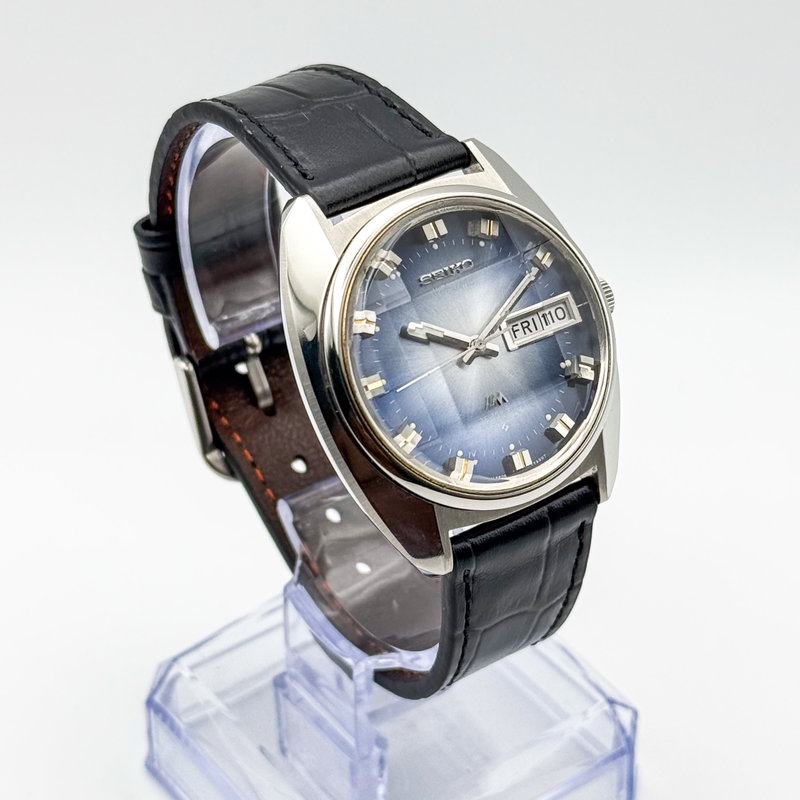 Seiko Seiko - Lord Matic "Gradient Blue Sunburst" 蒼影 (Sōei) – Blue Shadow - No reserve price - 5606-7230 - Men - 1973 vintage watch - image 4