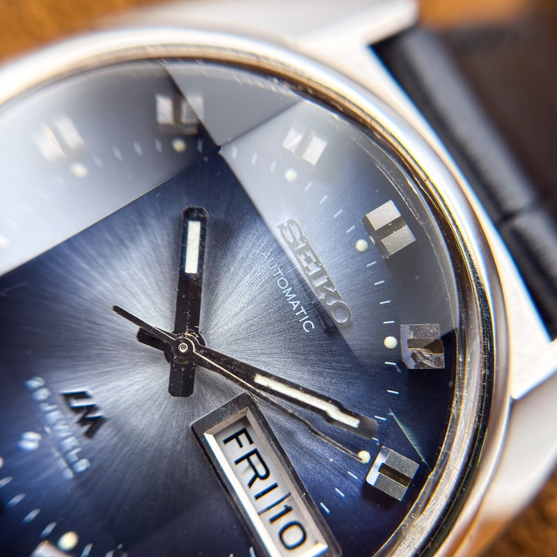 Seiko Seiko - Lord Matic "Gradient Blue Sunburst" 蒼影 (Sōei) – Blue Shadow - No reserve price - 5606-7230 - Men - 1973 vintage watch - image 25