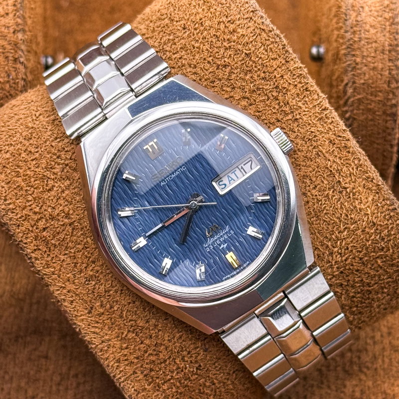 Seiko Seiko - Lord Matic Special "Wavy Gradient Blue" - No reserve price - 5206-6100 - Men - 1973 vintage watch - image 1