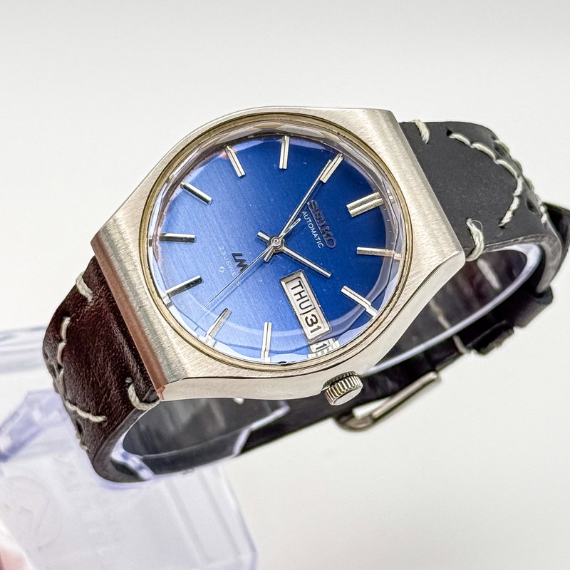 null Seiko - Lord Matic - No reserve price - 5606-8100 - Men - 1975 vintage watch - image 10