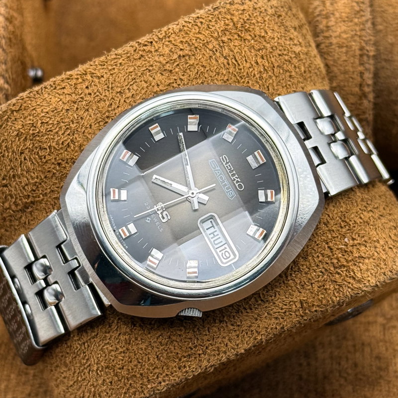 Seiko Seiko - 5 Actus SS "Charcoal Grey Sunburst" 微律 (Biritsu) – Subtle Rhythm - No reserve price - 6106-7590 - Men - 1972 vintage watch - image 19