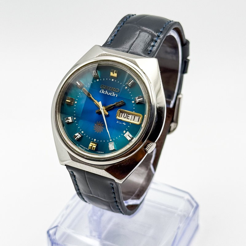 Seiko Seiko - Advan "Gradient Blue Sunburst" 遥音 (Harune) – Distant Sound - No reserve price - 7019-7290 - Men - 1973 vintage watch - image 3