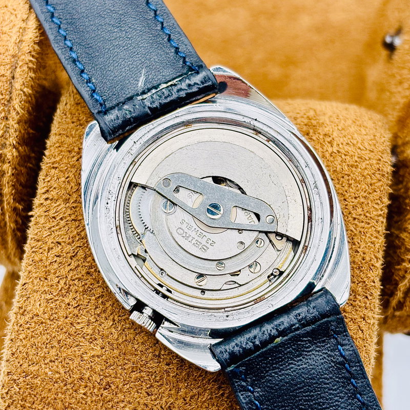 Seiko Seiko - Actus "Blue Sunburst" 蒼影 (Sōei) – Blue Shadow - No Reserve Price - 6106-8670 - Men - 1975 vintage watch - image 19