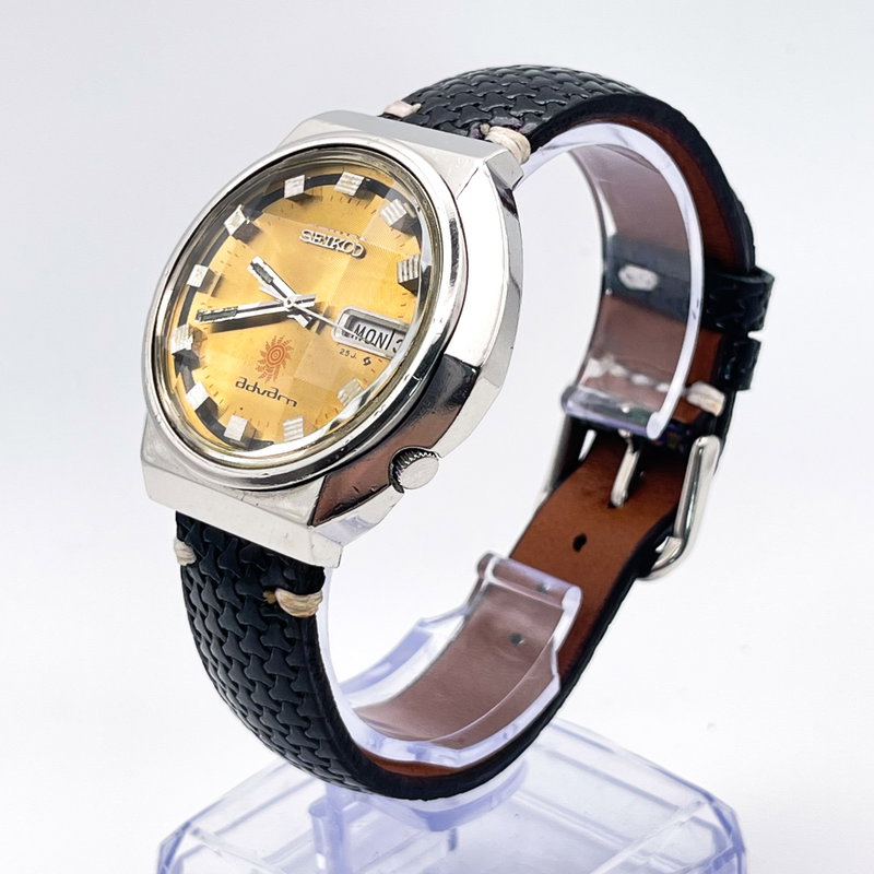 Seiko Seiko - Advan "Radiant Golden Sunburst" 賢耀 (Ken’yō) – Wise Radiance - No reserve price - 6106-7570 - Men - 1972 vintage watch - image 4