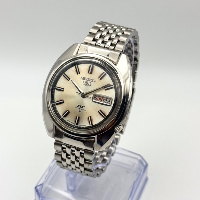 Seiko Seiko - Seiko 5 DX - No reserve price - 5139-6000 - Men - 1960-1969 vintage watch - image 1