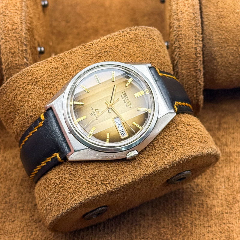 Seiko Seiko - LM "Gradient Golden Sunburst" 光波 (Kōha) – Waves of Light - No reserve price - 5606-7310 - Men - 1975 vintage watch - image 17