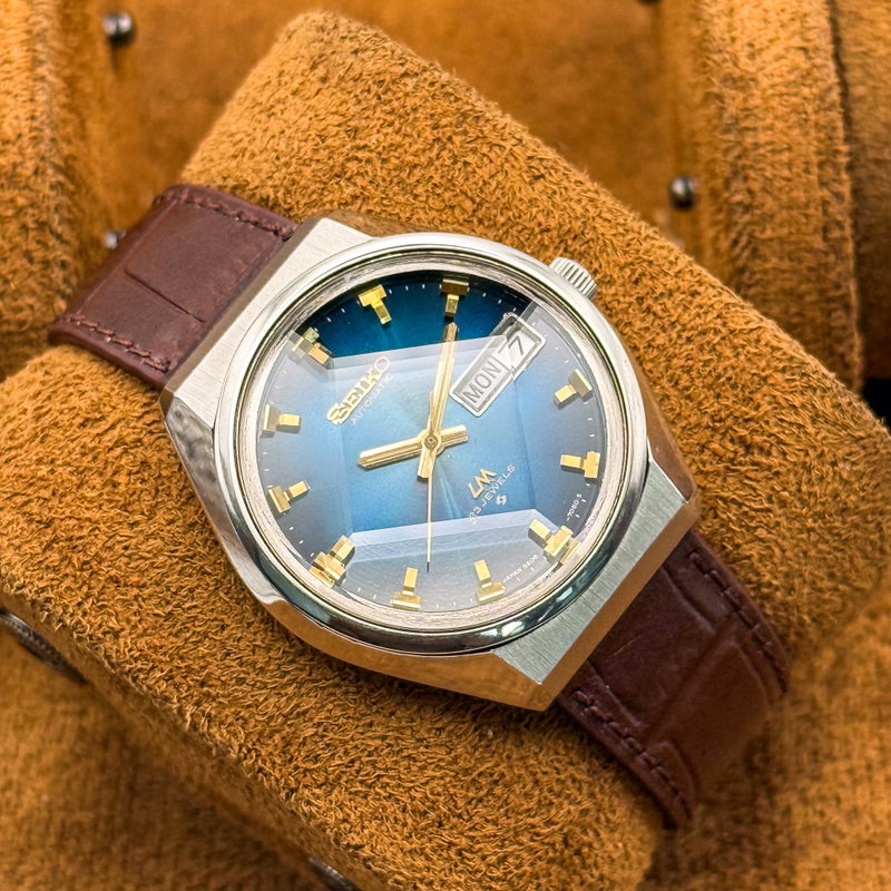 Seiko Seiko - LM "Gradient Blue Sunburst" 光輪 (Kōrin) – Halo of Light - No reserve price - 5606-7320 - Men - 1973 vintage watch - image 15