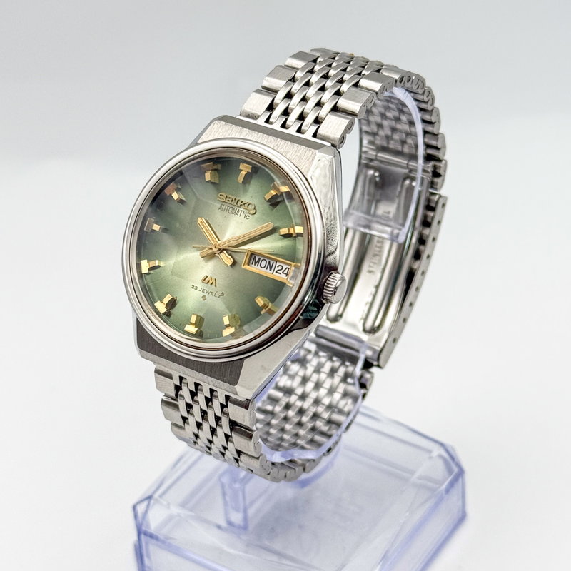 Seiko Seiko - Lord Matic "Gradient Green Sunburst" 翠光 (Sui Kō) – Emerald Light - No reserve price - 5606-7320 - Men - 1973 vintage watch - image 2