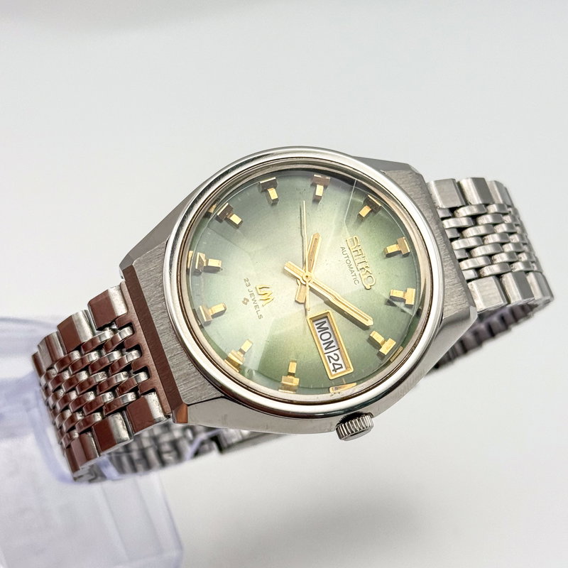 Seiko Seiko - Lord Matic "Gradient Green Sunburst" 翠光 (Sui Kō) – Emerald Light - No reserve price - 5606-7320 - Men - 1973 vintage watch - image 9