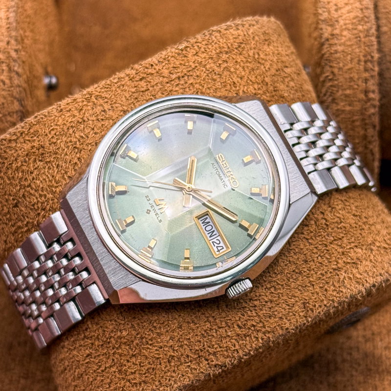 Seiko Seiko - Lord Matic "Gradient Green Sunburst" 翠光 (Sui Kō) – Emerald Light - No reserve price - 5606-7320 - Men - 1973 vintage watch - image 12