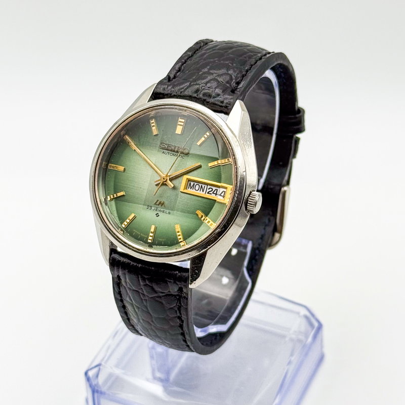 Seiko Seiko - Lord Matic "Gradient Green Sunburst" 玉光 (Gyokkō) – Jewel Light - No reserve price - 5606-7310 - Men - 1974 vintage watch - image 1
