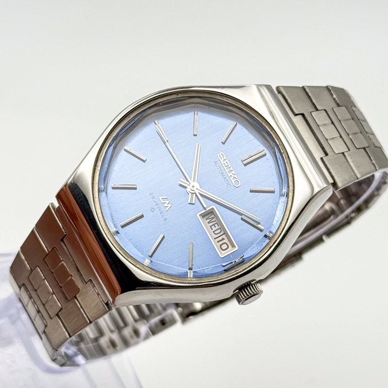 Seiko Seiko - LM "Gradient Blue Sunburst" [Near-Mint] 流明 (Ryūmei) – Flowing Clarity - No reserve price - 5606-8100 - Men - 1975 vintage watch - image 2