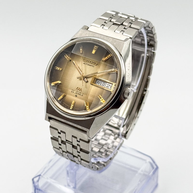 Seiko Seiko - LM "Gradient Golden Sunburst" 金響 (Kinkyō) – Golden Echo - No reserve price - 5606-7290 - Men - 1973 vintage watch - image 1