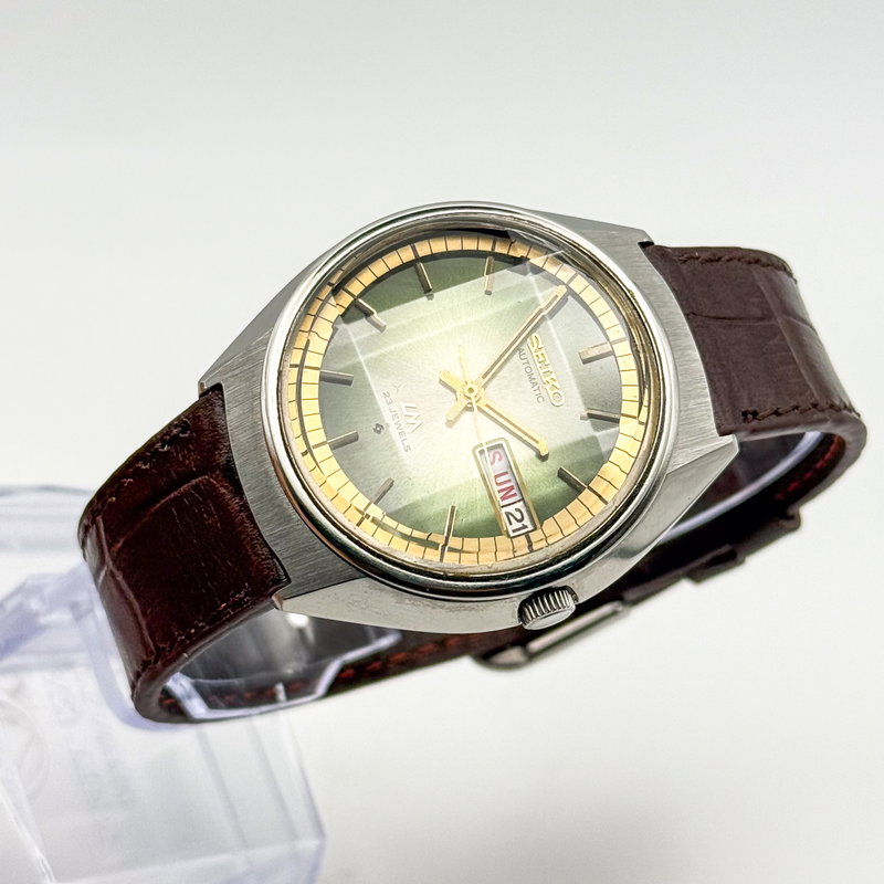 null Seiko - LM "Gradient Jade Sunburst" 虚光 (Kyokō) – Hollow Light - No reserve price - 5606-7270 - Men - 1973 vintage watch - image 2