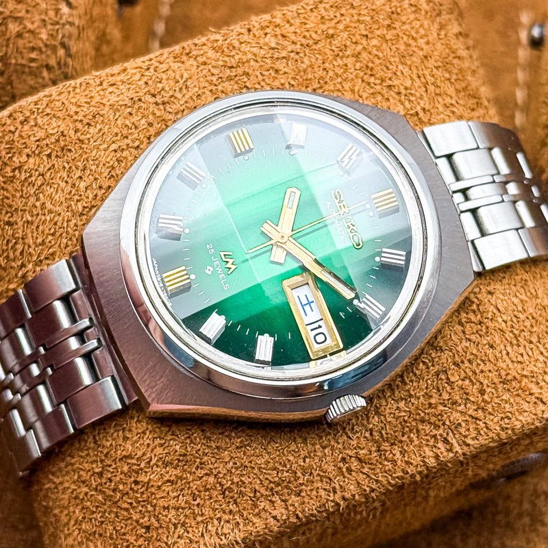 Seiko Seiko - LM "Gradient Emerald Green Sunburst" [Near-Mint] 褪影 (Tai’ei) – Faded Shadow - 5606-7310 - Men - 1973 vintage watch - image 15