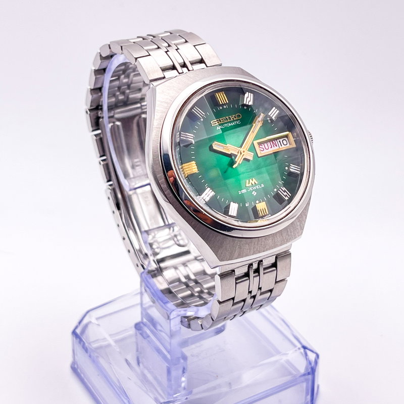 Seiko Seiko - LM "Gradient Emerald Green Sunburst" [Near-Mint] 褪影 (Tai’ei) – Faded Shadow - 5606-7310 - Men - 1973 vintage watch - image 29