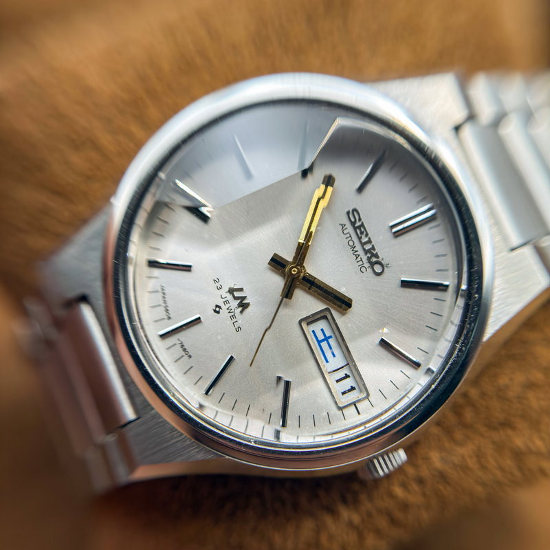 Seiko Seiko - Lord Matic "Gradient White Sunburst" 月華 (Gekka) – Moon Blossom - No Reserve Price - 5606-7350 - Men - 1974 vintage watch - image 4