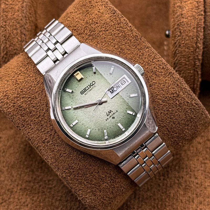 Seiko Seiko - Lord Matic "Gradient Textured Green Sunburst" 久響 (Kyūkyō) – Lasting Echo - No Reserve Price - 5606-7300 - Men - 1973 vintage watch - image 9