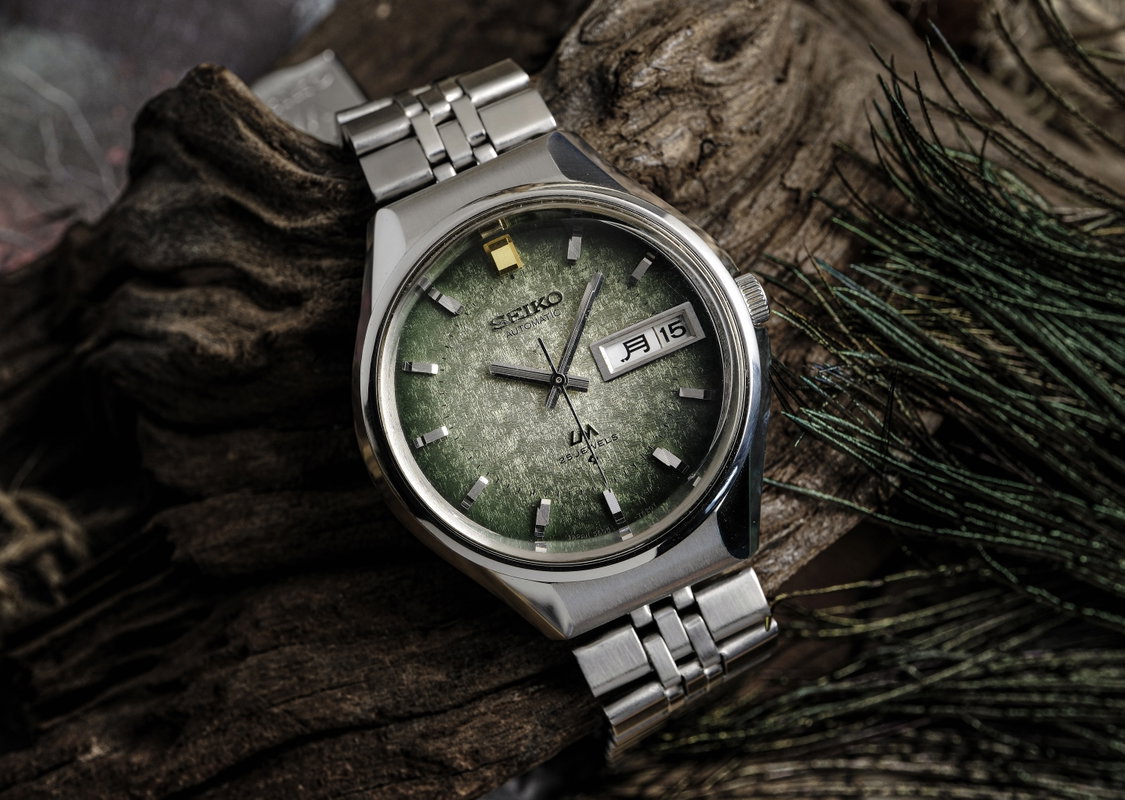 Seiko Seiko - Lord Matic "Gradient Textured Green Sunburst" 久響 (Kyūkyō) – Lasting Echo - No Reserve Price - 5606-7300 - Men - 1973 vintage watch - image 1