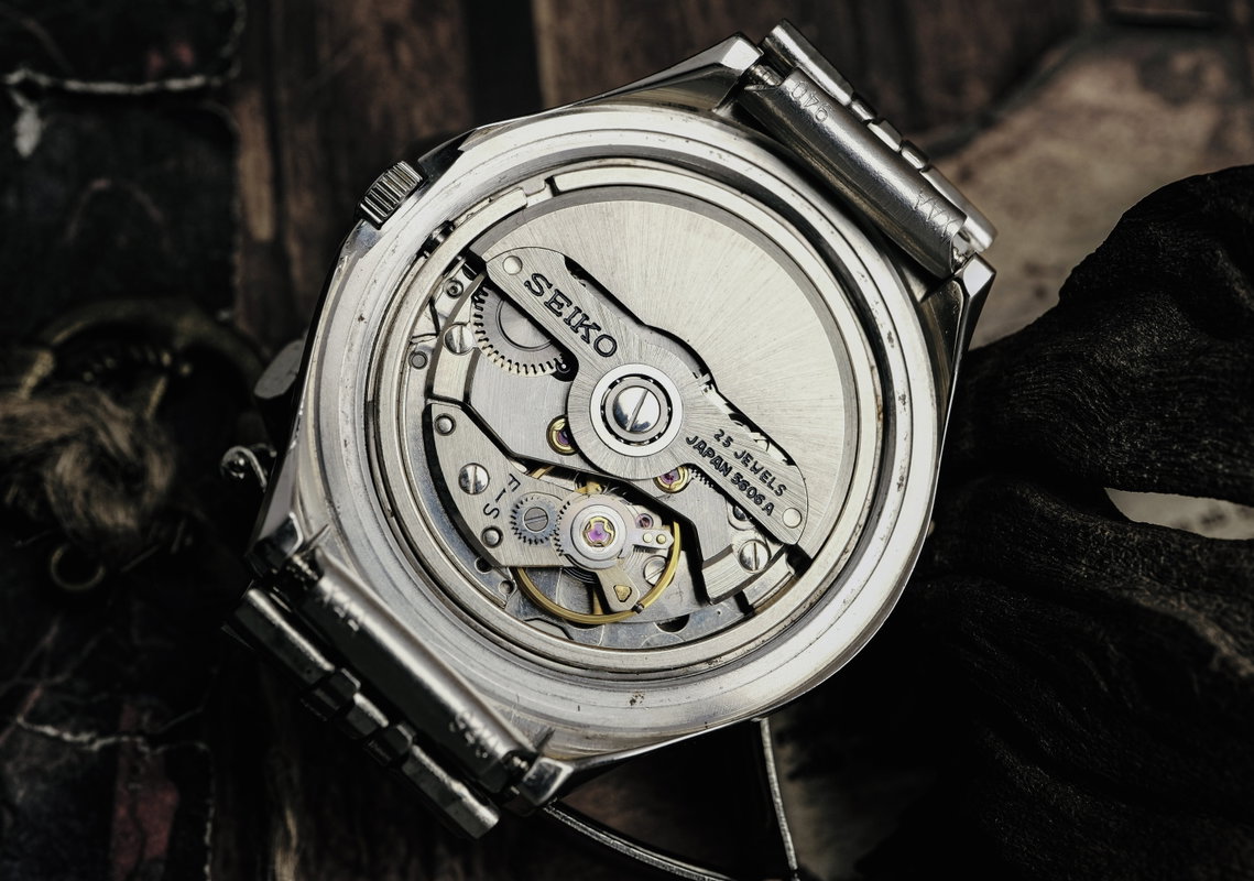 Seiko Seiko - Lord Matic "Gradient Textured Green Sunburst" 久響 (Kyūkyō) – Lasting Echo - No Reserve Price - 5606-7300 - Men - 1973 vintage watch - image 7
