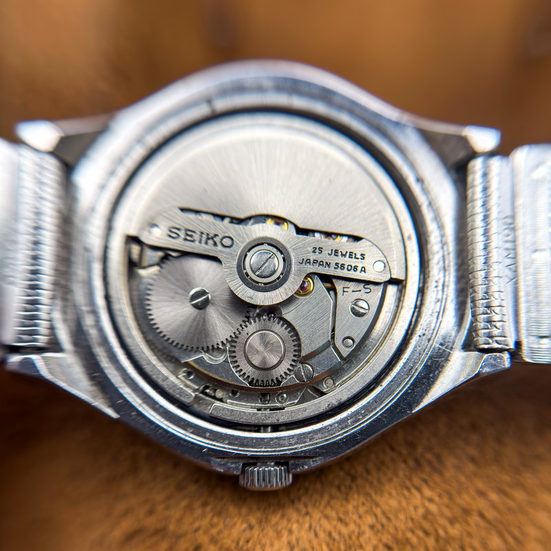 Seiko Seiko - Lord Matic "Gradient Grey Sunburst" 柔光 – Jūkō – Gentle Light - No reserve price - 5606-7290 - Men - 1973 vintage watch - image 17
