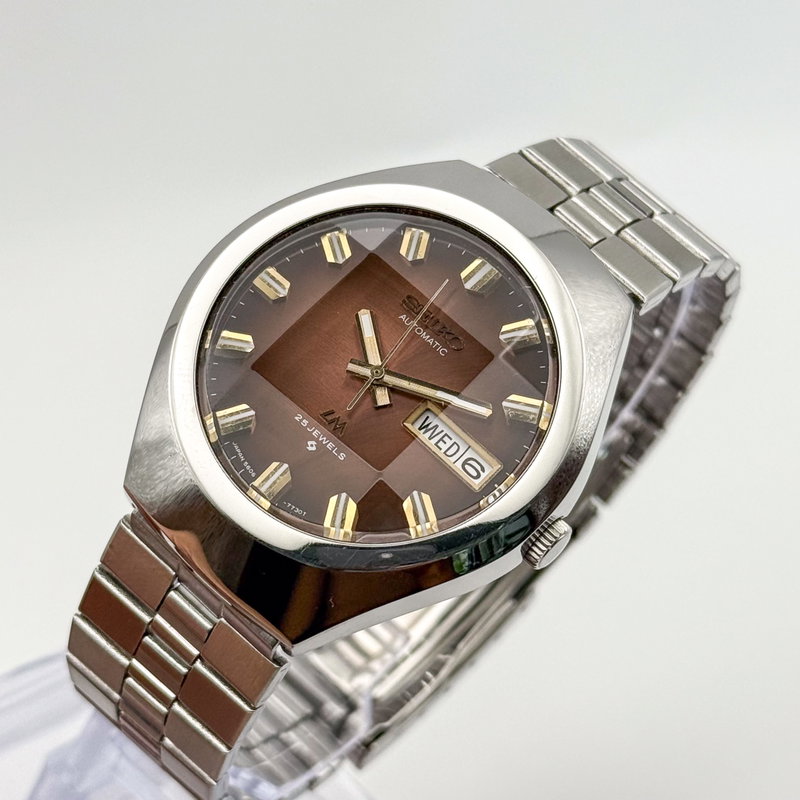 Seiko Seiko - LM "Gradient Brown Sunburst" [Near-Mint] "Serviced" - No Reserve Price - 5606-7360 - Men - 1974 vintage watch - image 15