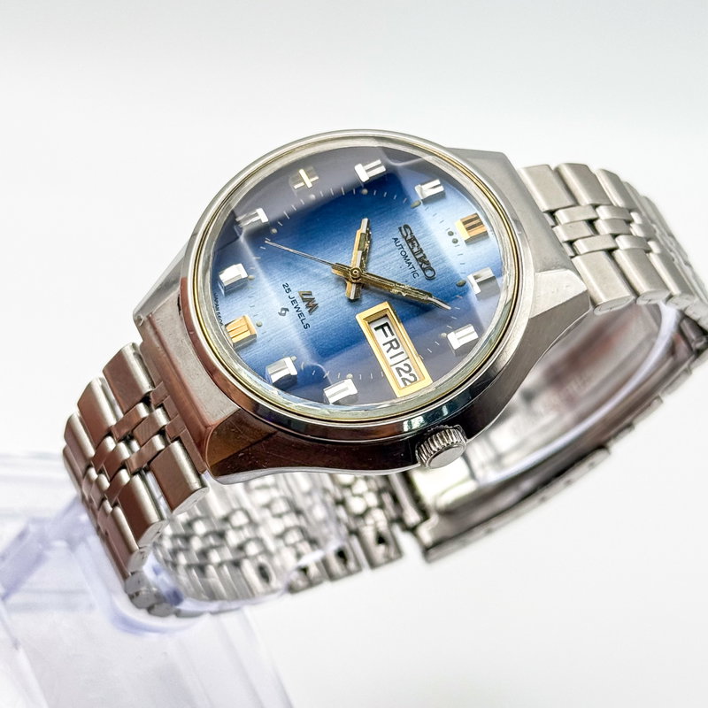 Seiko Seiko - Lord Matic [Gradient Blue Sunburst] 月の道 (Tsuki no Michi) – Path of the Moon - No reserve price - Men - 1973 vintage watch - image 9