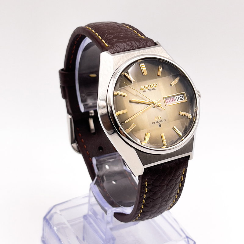 Seiko Seiko - Lord Matic "Gradient Golden Sunburst" [Near-Mint] 凛光 (Rinkō) – Dignified Light - No reserve price - 5606-7351 - Men - 1974 vintage watch - image 3